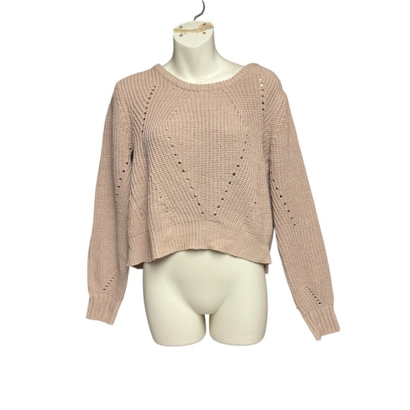 Windsor tan  Crew Neck Sweater with Textured Knit split back size medium - Picture 1 of 7